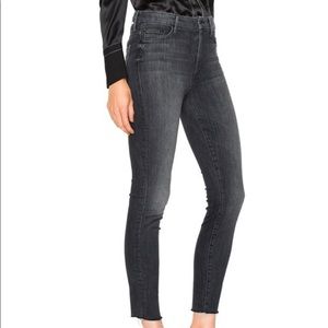 MOTHER High Waisted Looker jeans- size 26